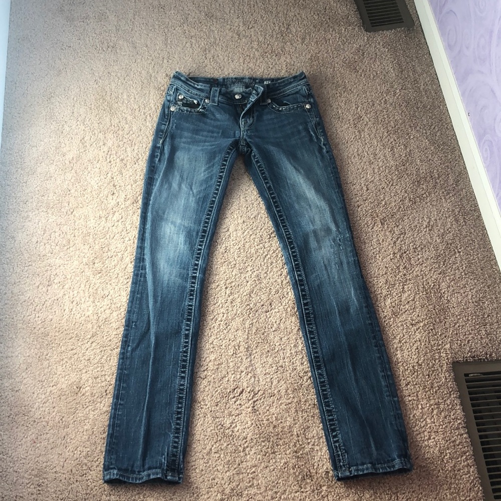 Straight leg Miss Me jeans
